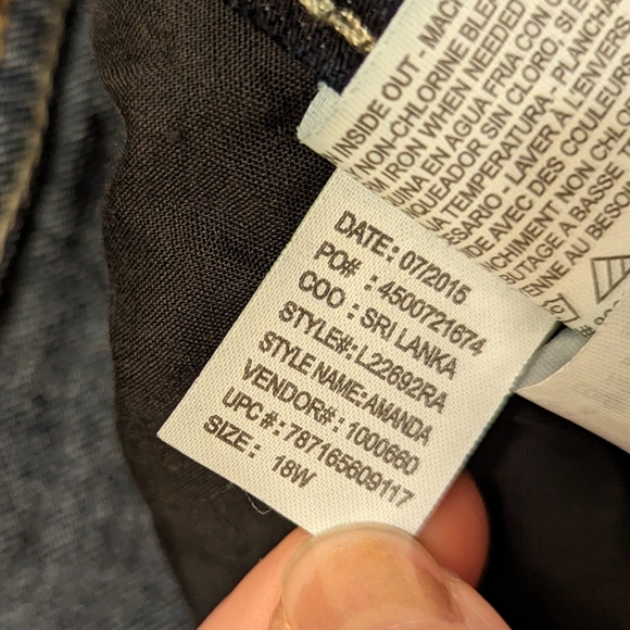 Gloria Vanderbilt Dark Blue Jeans Size 18W - Picture 4 of 7